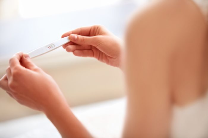 Test ciążowy – Rodzaje, kiedy wykonać Kiedy zrobić test ciążowy